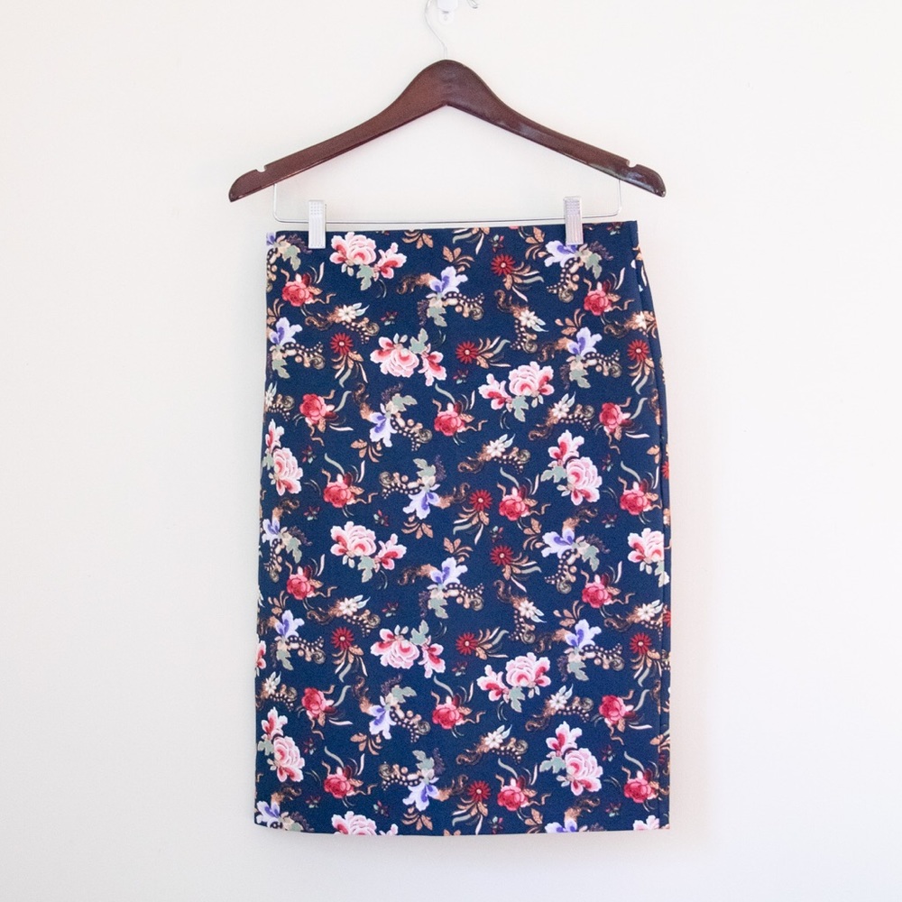 Philosophy Navy Floral Pencil Skirt